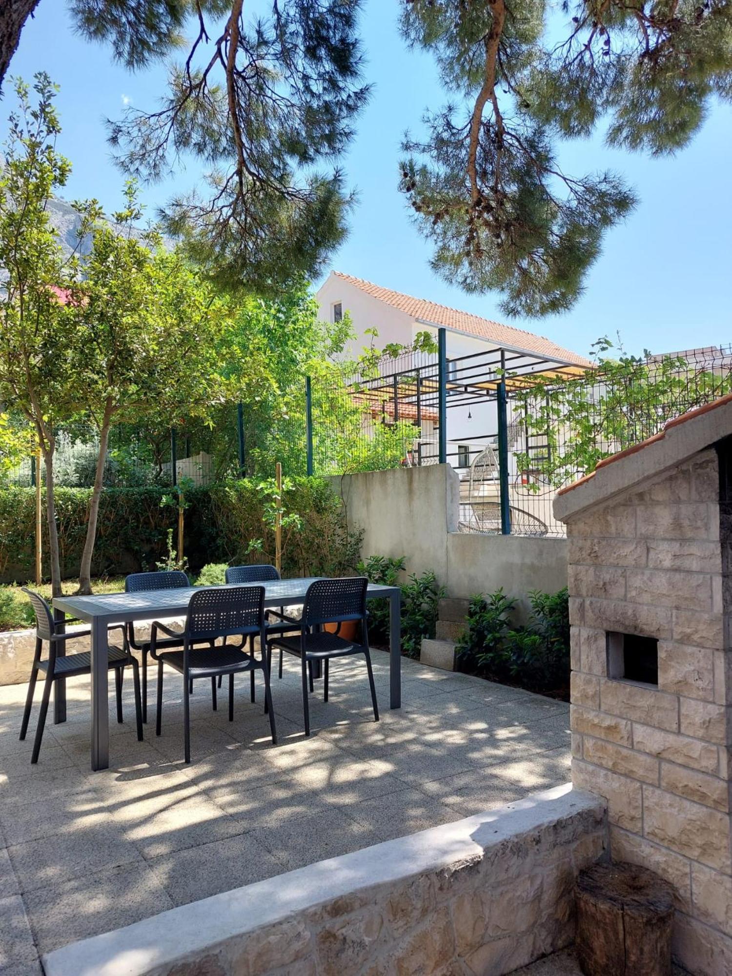 17 Pines Makarska Exterior foto