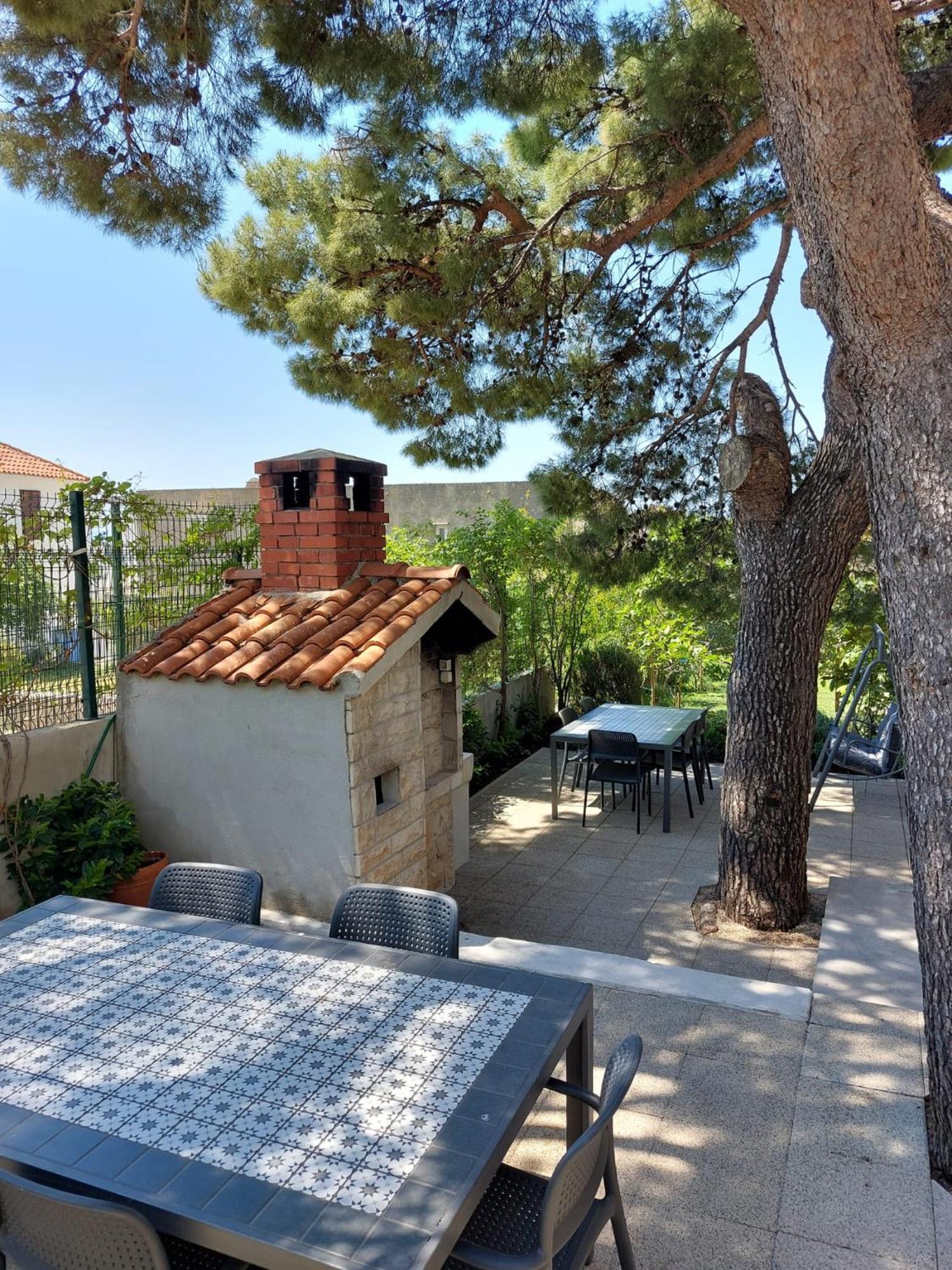 17 Pines Makarska Exterior foto